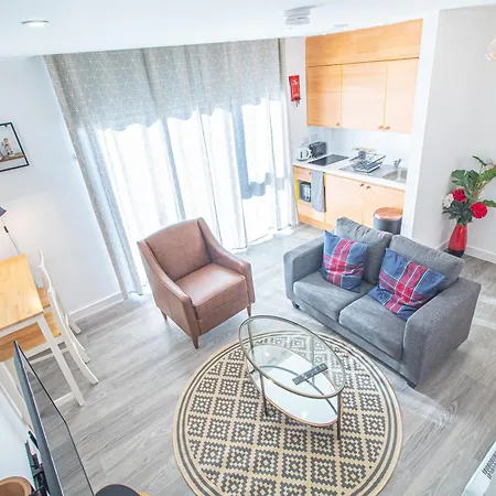 Cozy Urban Escape In * Sheffield